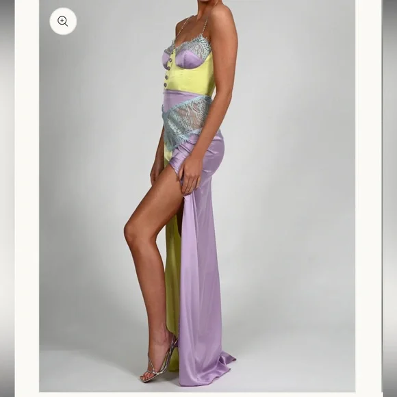 The Dolls House Fashion Gown - Picture 2 of 7